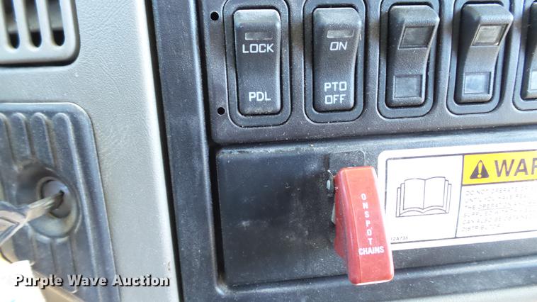 image for item DE4902 2015 International WorkStar 7500 dump truck