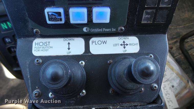 image for item DE4902 2015 International WorkStar 7500 dump truck