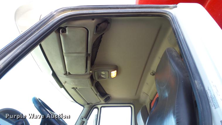 image for item DE4902 2015 International WorkStar 7500 dump truck