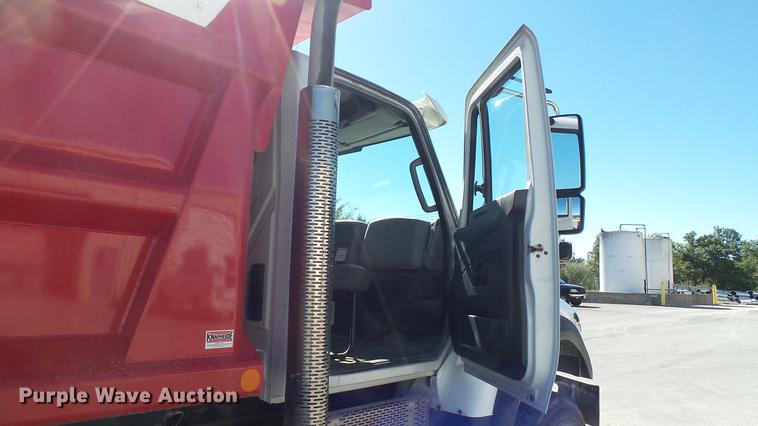image for item DE4902 2015 International WorkStar 7500 dump truck
