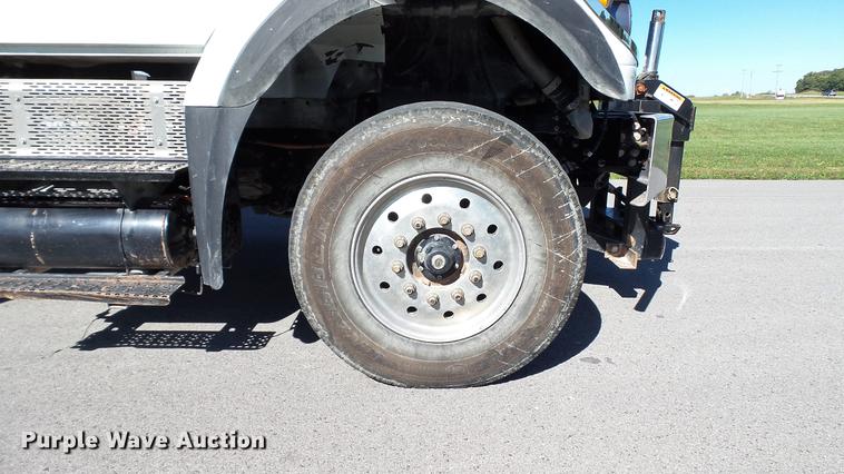 image for item DE4902 2015 International WorkStar 7500 dump truck