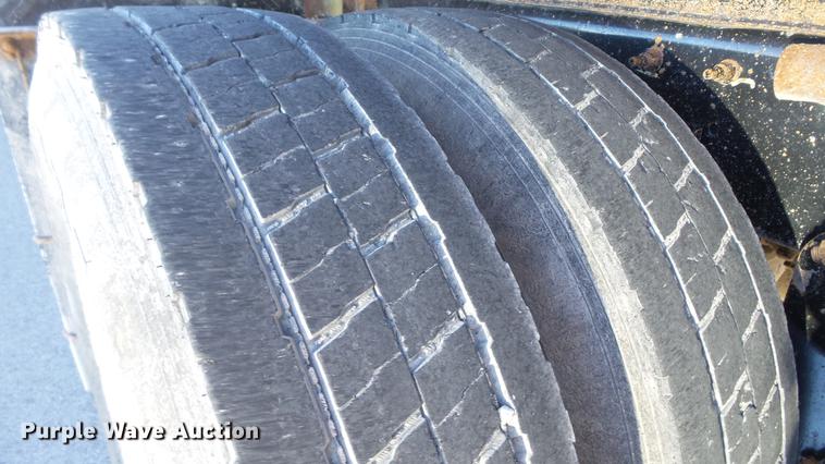 image for item DE4902 2015 International WorkStar 7500 dump truck