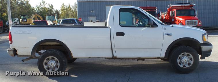 image for item DE4908 2000 Ford F150 pickup truck