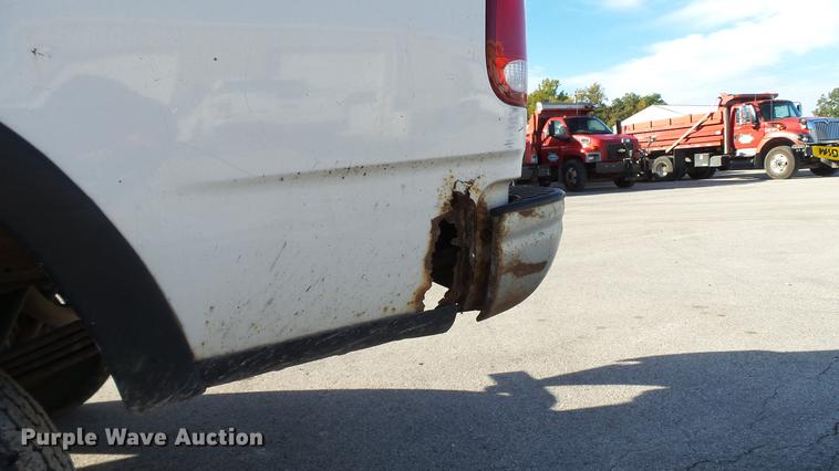 image for item DE4908 2000 Ford F150 pickup truck