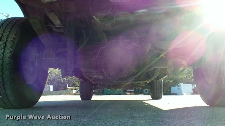 image for item DE4908 2000 Ford F150 pickup truck