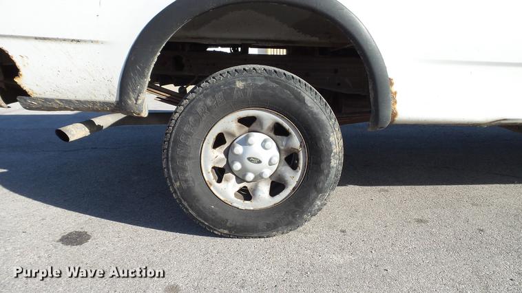 image for item DE4908 2000 Ford F150 pickup truck