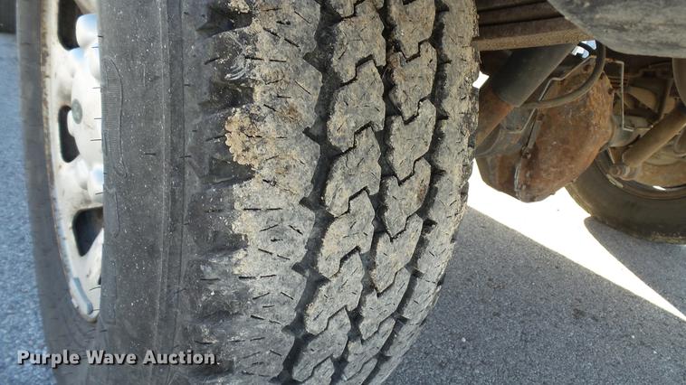 image for item DE4908 2000 Ford F150 pickup truck