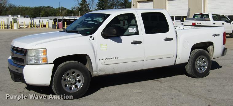 image for item DE4912 2008 Chevrolet Silverado 1500 Crew Cab pickup truck