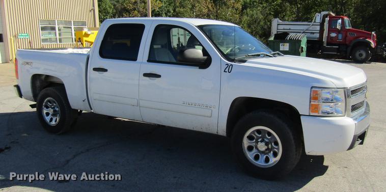 image for item DE4912 2008 Chevrolet Silverado 1500 Crew Cab pickup truck