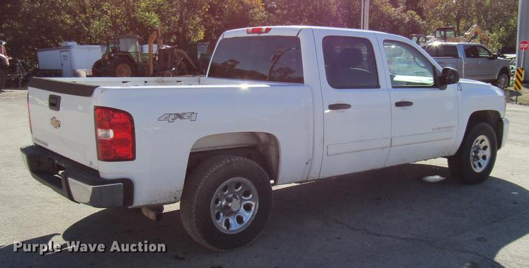 image for item DE4912 2008 Chevrolet Silverado 1500 Crew Cab pickup truck