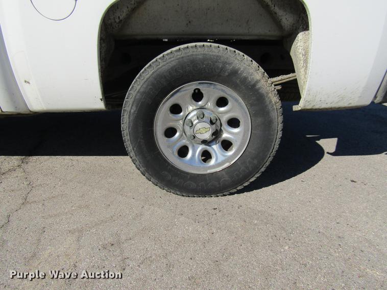 image for item DE4912 2008 Chevrolet Silverado 1500 Crew Cab pickup truck