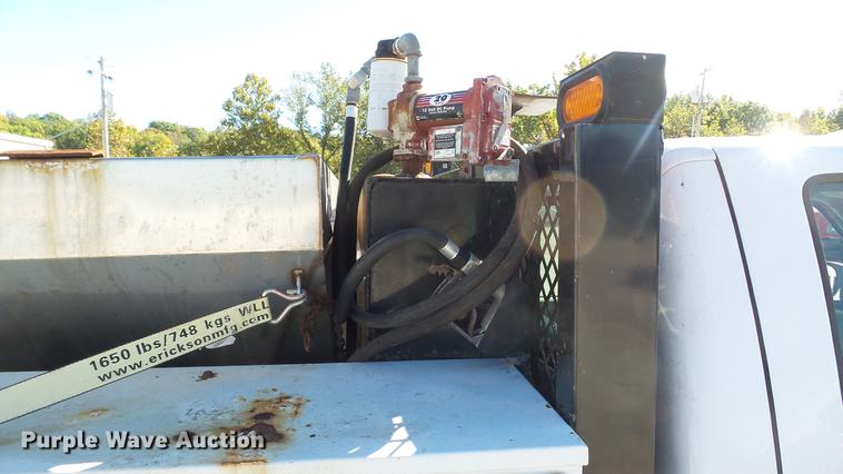 image for item DE4913 2008 Ford F250 Super Duty XL flatbed Crew Cab pickup truck