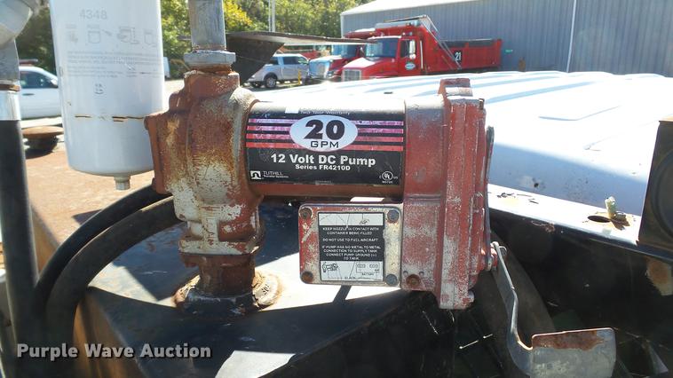 image for item DE4913 2008 Ford F250 Super Duty XL flatbed Crew Cab pickup truck