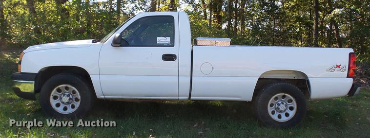 image for item DE4914 2006 Chevrolet Silverado 1500 pickup truck