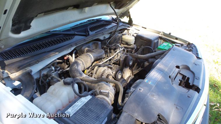 image for item DE4914 2006 Chevrolet Silverado 1500 pickup truck