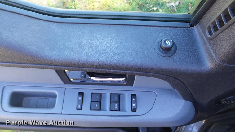 image for item DE4916 2013 Ford F150 SuperCrew pickup truck