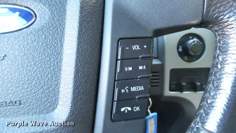 image for item DE4916 2013 Ford F150 SuperCrew pickup truck