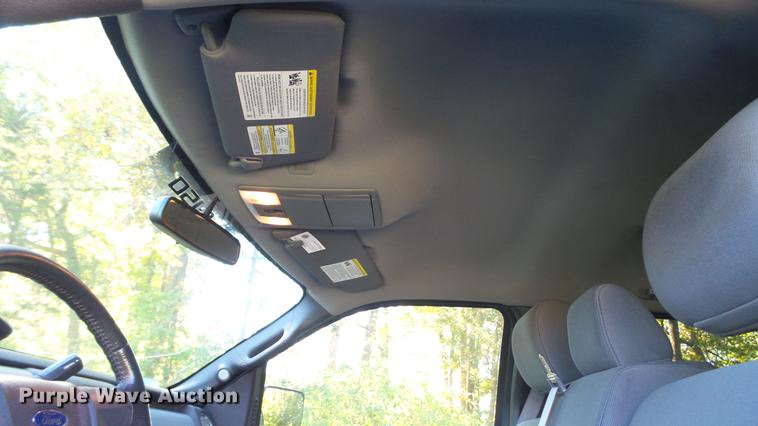 image for item DE4916 2013 Ford F150 SuperCrew pickup truck