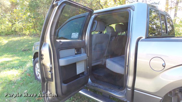 image for item DE4916 2013 Ford F150 SuperCrew pickup truck