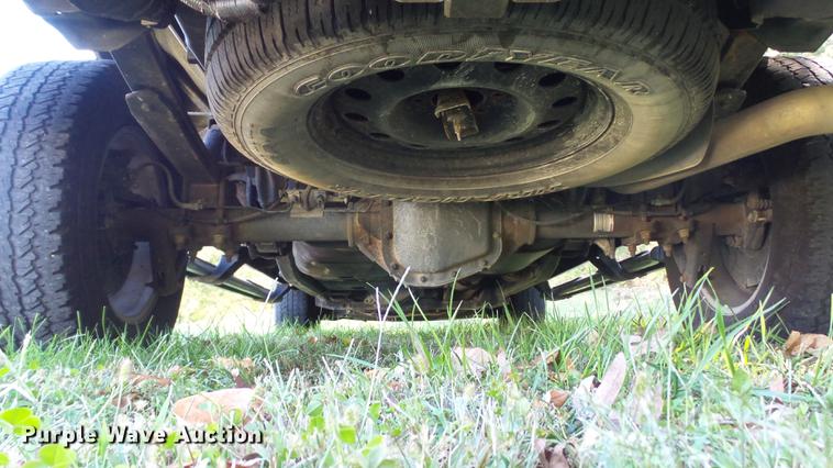 image for item DE4916 2013 Ford F150 SuperCrew pickup truck