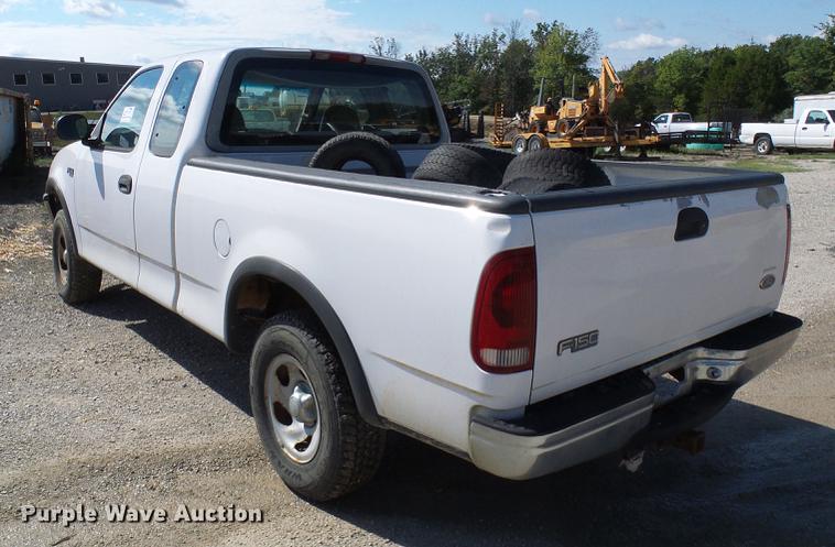 image for item DE5250 1997 Ford F150 SuperCab pickup truck