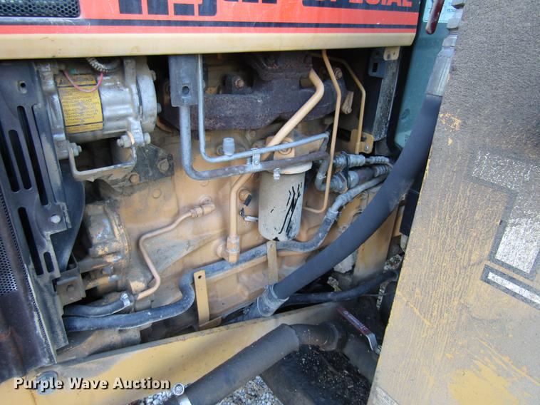 image for item DE5871 New Holland FA5TVW tractor