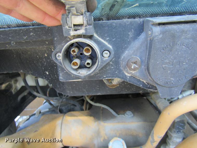 image for item DE5871 New Holland FA5TVW tractor