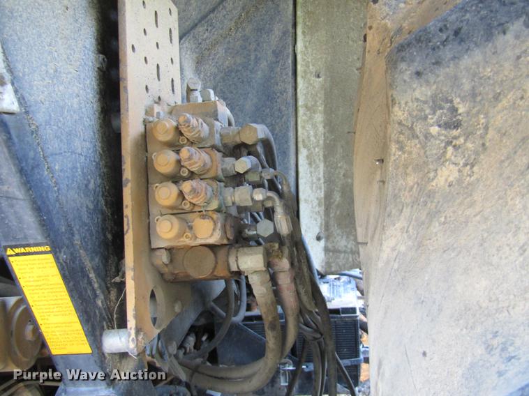 image for item DE5871 New Holland FA5TVW tractor