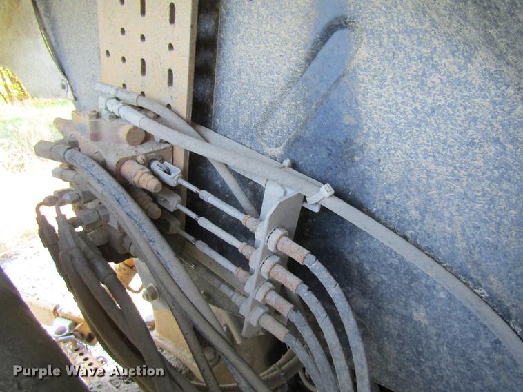 image for item DE5871 New Holland FA5TVW tractor