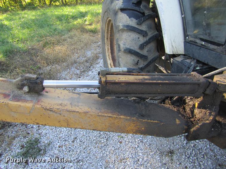 image for item DE5871 New Holland FA5TVW tractor