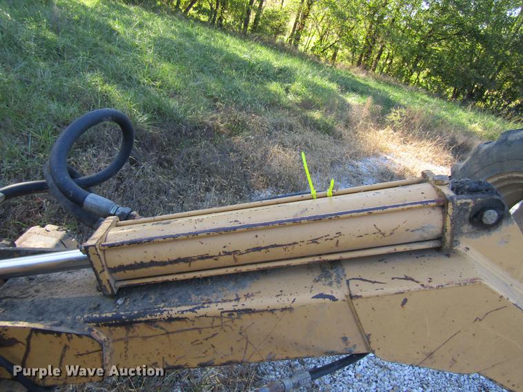 image for item DE5871 New Holland FA5TVW tractor