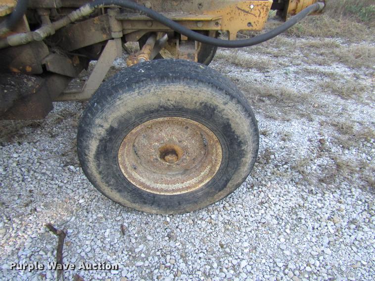 image for item DE5871 New Holland FA5TVW tractor