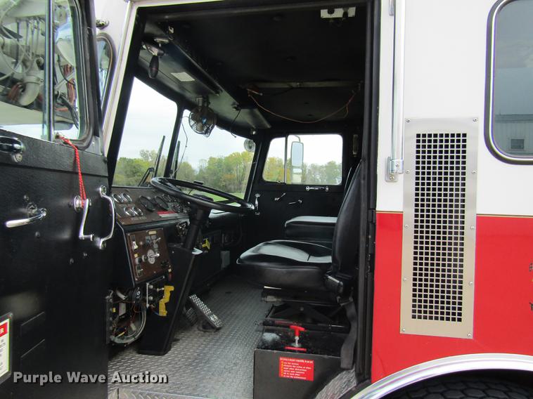 image for item DE5879 1985 Duplex 35270-85 ladder fire truck