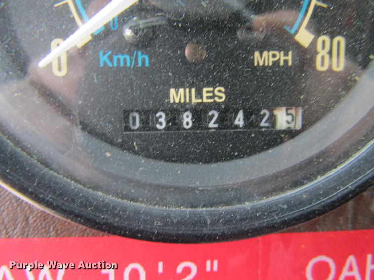 image for item DE5879 1985 Duplex 35270-85 ladder fire truck