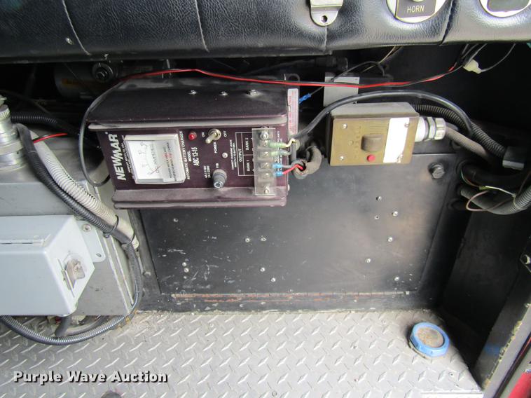 image for item DE5879 1985 Duplex 35270-85 ladder fire truck