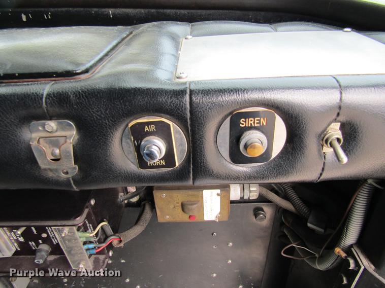 image for item DE5879 1985 Duplex 35270-85 ladder fire truck