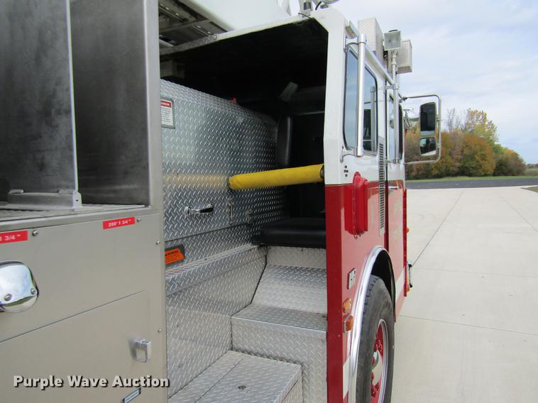image for item DE5879 1985 Duplex 35270-85 ladder fire truck