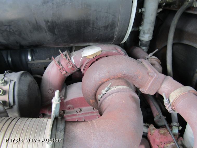 image for item DE5879 1985 Duplex 35270-85 ladder fire truck