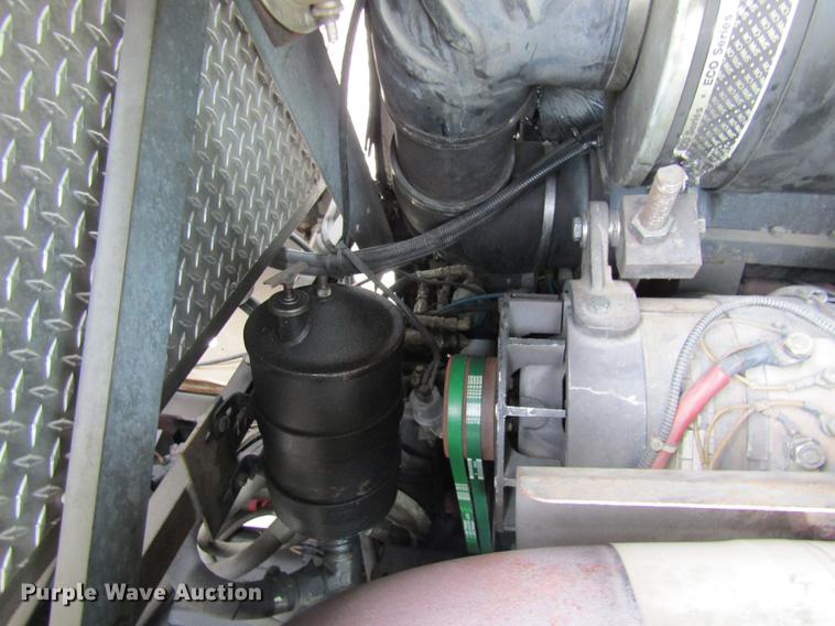 image for item DE5879 1985 Duplex 35270-85 ladder fire truck