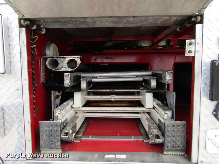 image for item DE5879 1985 Duplex 35270-85 ladder fire truck