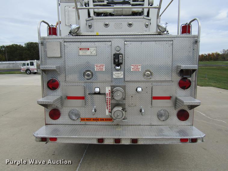 image for item DE5879 1985 Duplex 35270-85 ladder fire truck