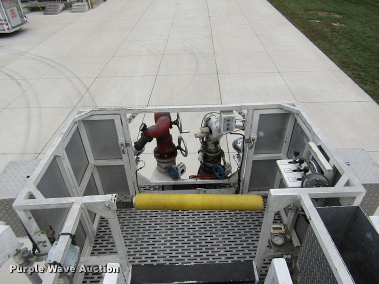 image for item DE5879 1985 Duplex 35270-85 ladder fire truck