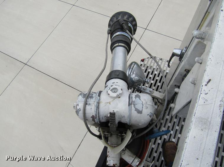 image for item DE5879 1985 Duplex 35270-85 ladder fire truck