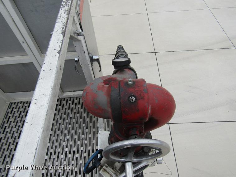 image for item DE5879 1985 Duplex 35270-85 ladder fire truck