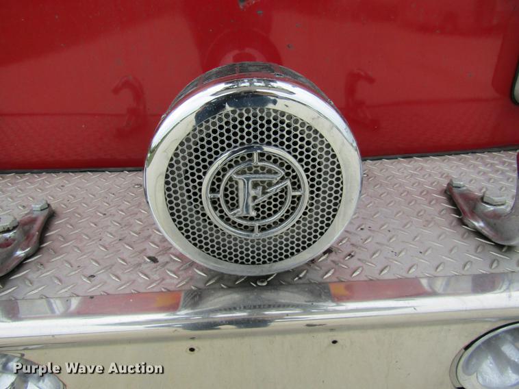 image for item DE5879 1985 Duplex 35270-85 ladder fire truck