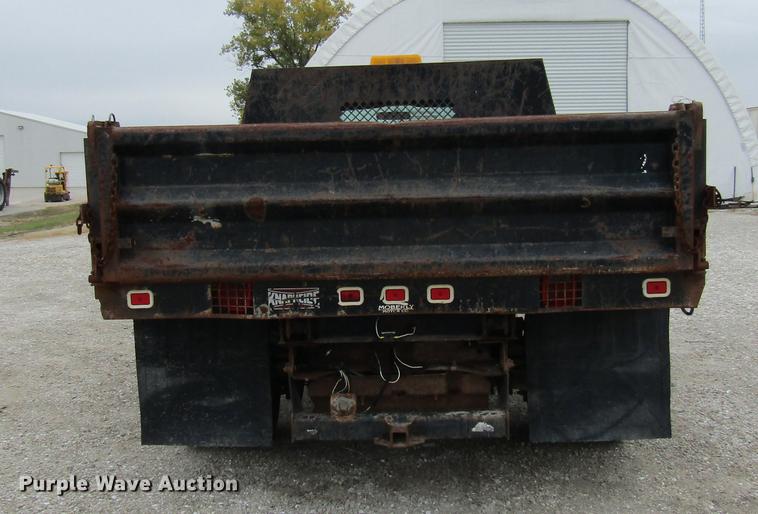 image for item DE5880 2000 Ford F450 Super Duty dump truck
