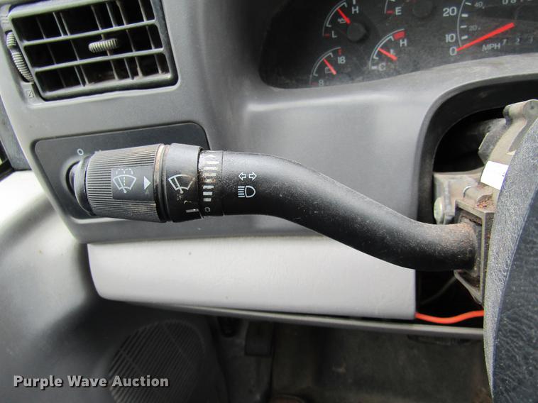 image for item DE5880 2000 Ford F450 Super Duty dump truck