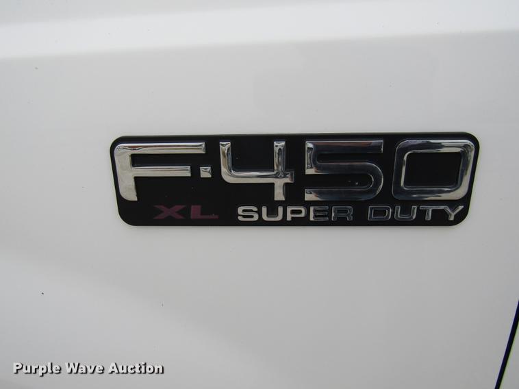 image for item DE5880 2000 Ford F450 Super Duty dump truck