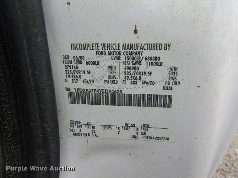 image for item DE5880 2000 Ford F450 Super Duty dump truck