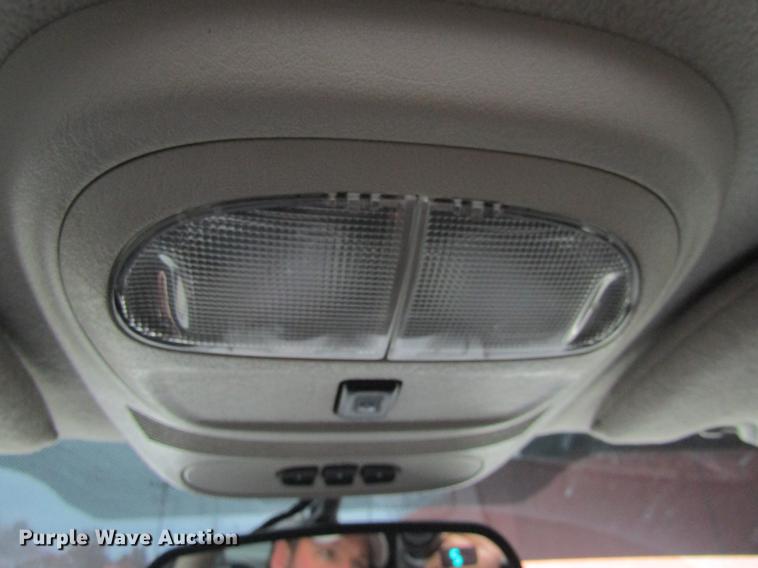 image for item DE5892 2006 GMC Envoy Denali SUV